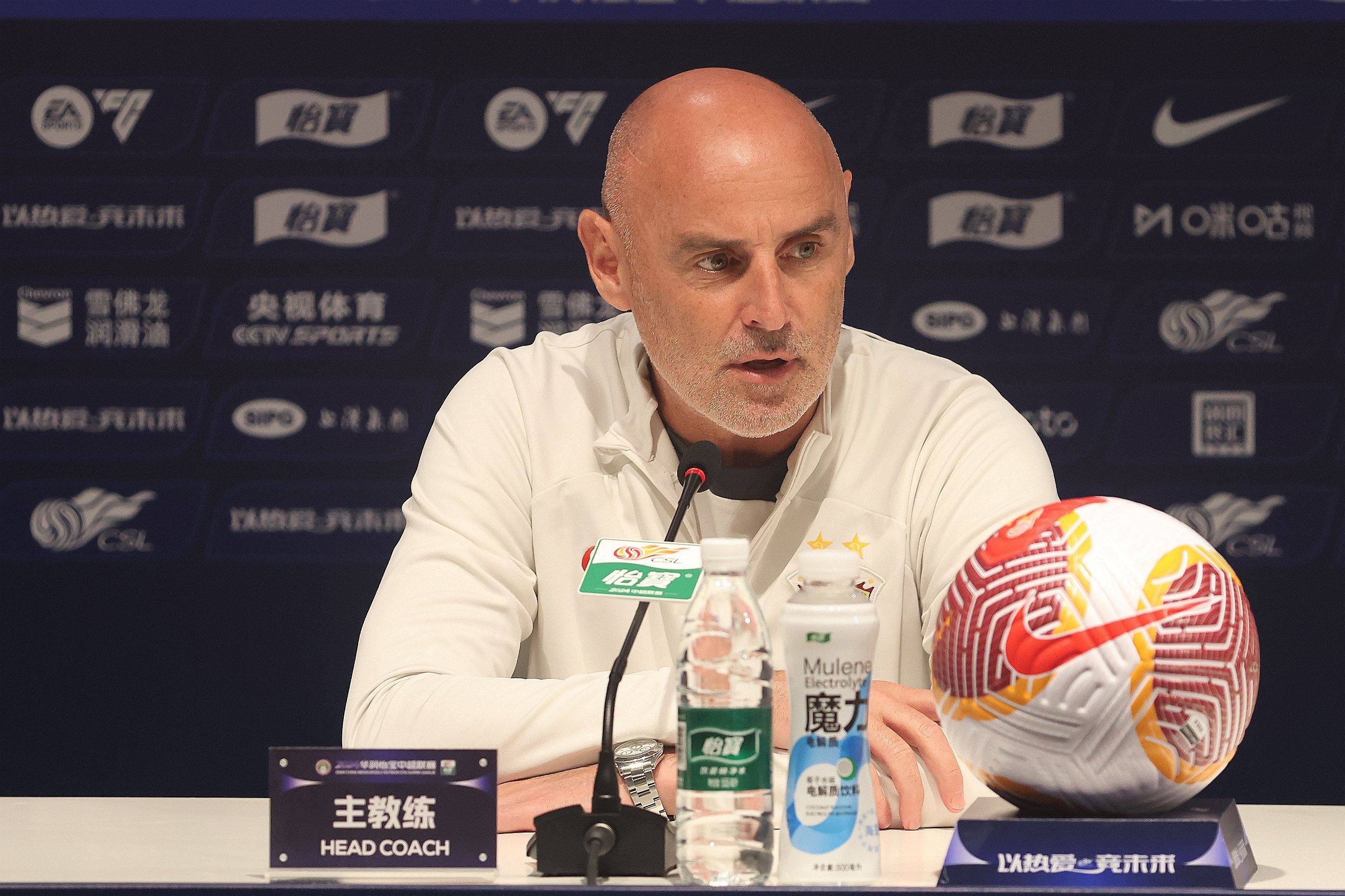关于500万欧！曝海港锁定31岁巴甲王牌指挥官，实力不输奥斯卡！的信息