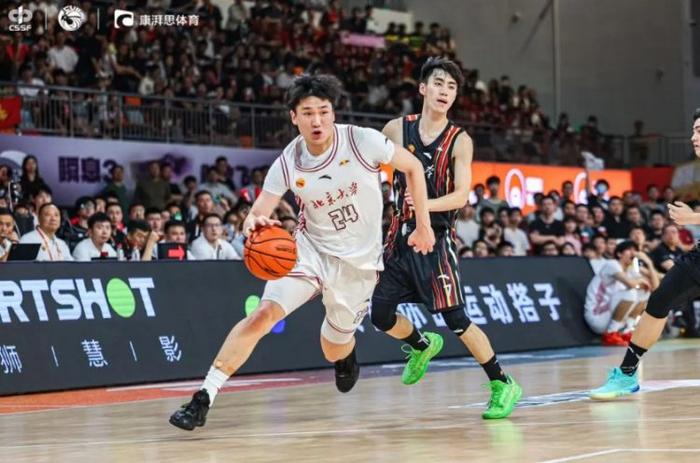 od体育官网-大学退役！管子煜30+7率北大夺冠将加盟广州打CBA曾获星锐赛MVP