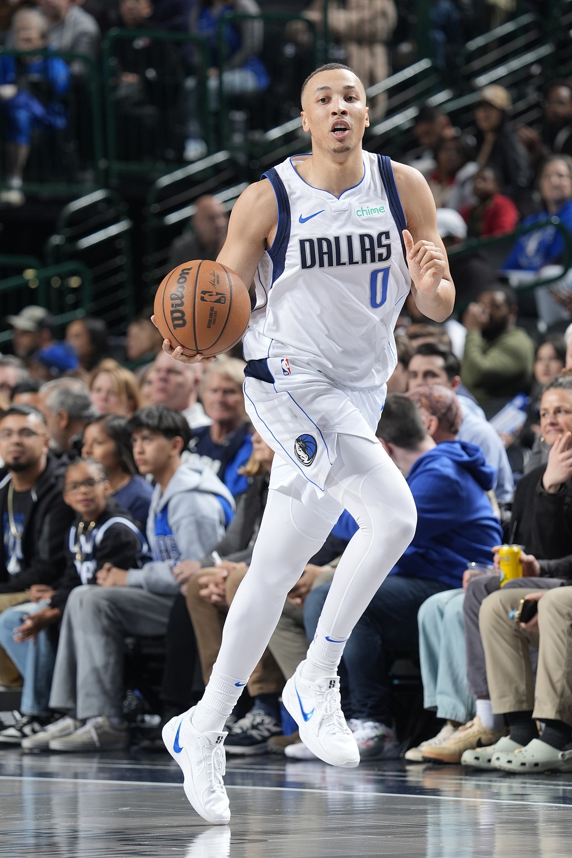 独行侠一年合同续约埃克萨姆沃格尔进教练组辅佐基德